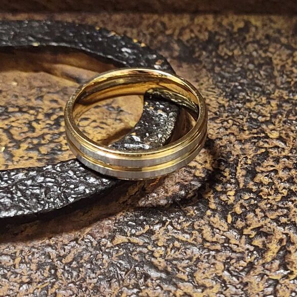 Men's Double Groove Gold and Silver Wedding Band - Two Tone wedding Ring For Men - Picture 5 of 7
